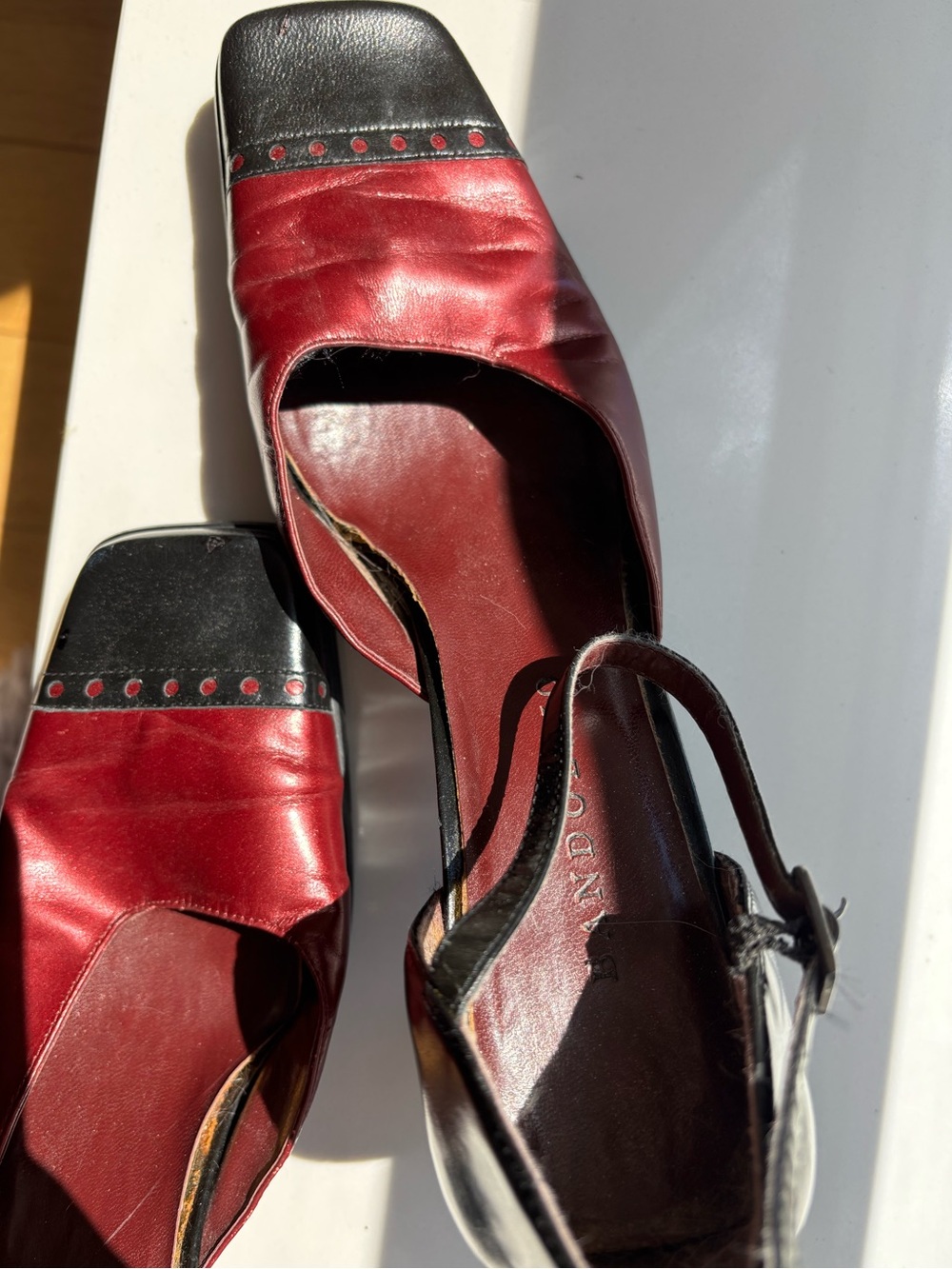 Spectator Pumps